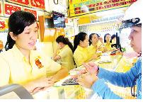 Giá vàng vượt mức 42,9 triệu đồng/lượng