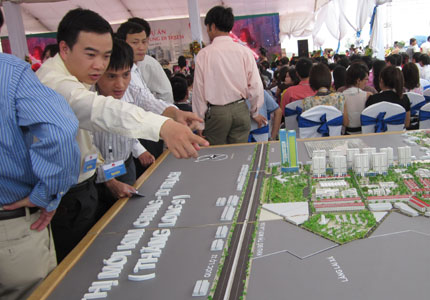 Chủ dự án BĐS tung chiêu hút vốn bằng lãi suất