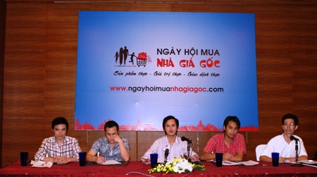 Chạy đua tổ chức hội chợ, phiên giao dịch nhà ở