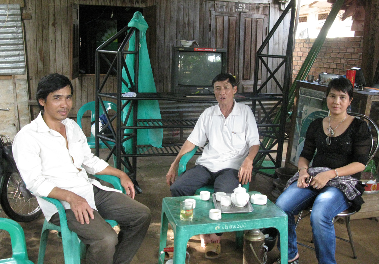 Bán vội đất vàng… ai hưởng lợi? (2)
