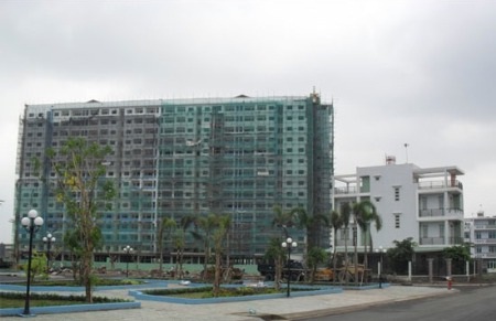 Ngừng chuyển đổi dự án chung cư thành bệnh viện