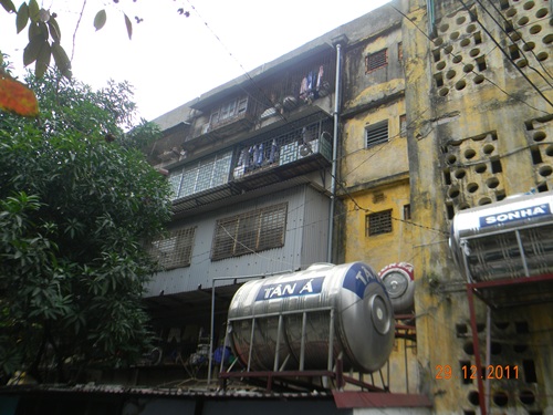 Vấn nạn chung cư “đeo ba lô”