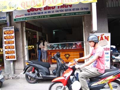 Đầu năm, giá vàng tăng