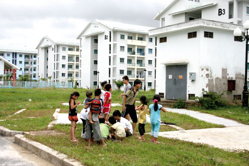 Chính sách mới, con người phải mới