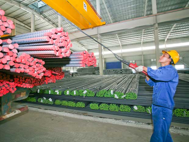 Thép lãi nhờ giá điện