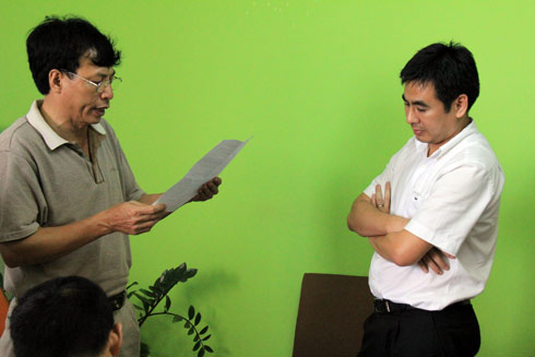 Khám xét phòng làm việc của TGĐ sàn bất động sản UDIC