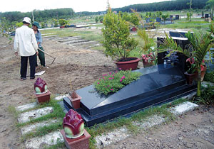 Kỳ 2: Sốt đất nghĩa trang, “cò đất” lên đời