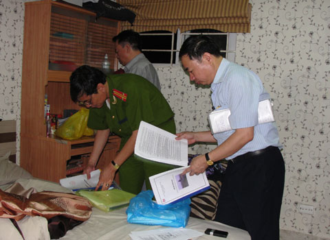 'Vẽ' dự án nhà chia lô, chiếm đoạt gần 30 tỷ đồng