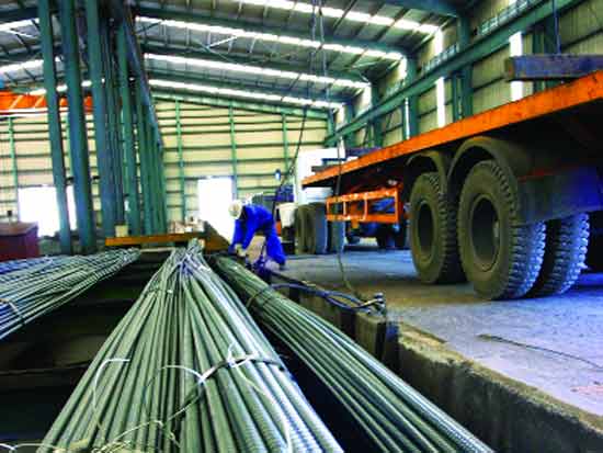 Tăng thuế xuất khẩu thép: Thiệt hơn chưa tỏ!