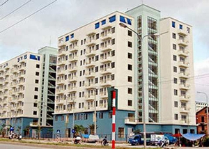 “Nhà thu nhập thấp ế vì giá cao” 