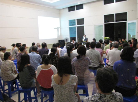 Cư dân “vạch trần” việc cấp sổ đỏ bất thường ở chung cư The Manor