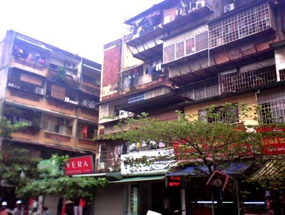 Khổ như ở chung cư Hà Nội