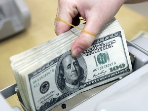 RSS Trang nhất Video Xã hội Thế giới Kinh doanh Ebank Chứng khoán Bất động sản Nhà đẹp Doanh nhân Quốc tế Mua sắm Doanh nghiệp viết Văn hóa Thể thao Pháp luật Đời sống Khoa học Vi tính Ôtô - Xe máy Bạn đọc viết Tâm sự Rao vặt Cười KINH DOANH Thứ hai, 10/10/2011, 07:43 GMT+7 Facebook Twitter Google Bookmarks E-mail Bản In 'Khó giữ tỷ giá biến động dưới 1% đến cuối năm'