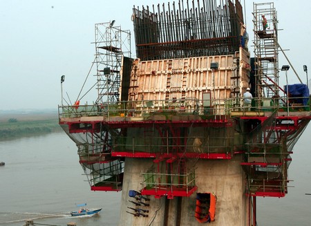 Dự án cầu Nhật Tân