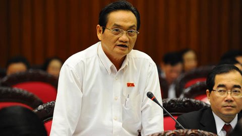 Quản đất đai lỏng lẻo, khó kiểm soát thị trường ngầm