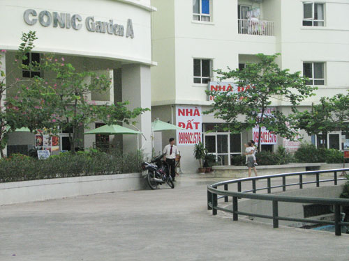 Bao giờ người dân mới có chủ quyền nhà?