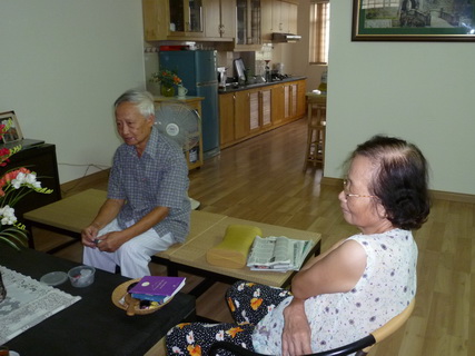 Chuyện như đùa giữa Thủ đô: Thang máy và cái nạng 