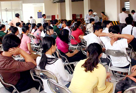 Giá căn hộ chung cư tại Hà Nội vẫn quá tầm với người dân