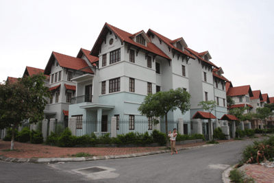 Thị trường BĐS: Vòng xoáy chưa lối thoát