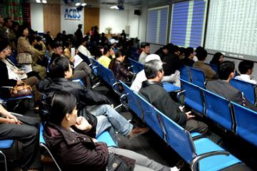 Tăng điểm liên tiếp, chứng khoán có hồi sinh?