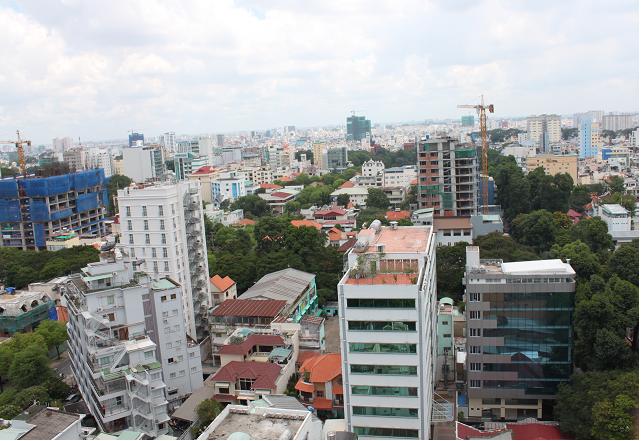 Mặt bằng bán lẻ tại Tp.HCM chậm tiến so với Bangkok từ 18 - 20 năm