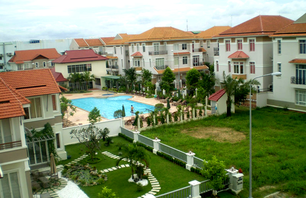 Chào bán biệt thự The Oasis với giá từ 1,8 tỷ đồng/căn