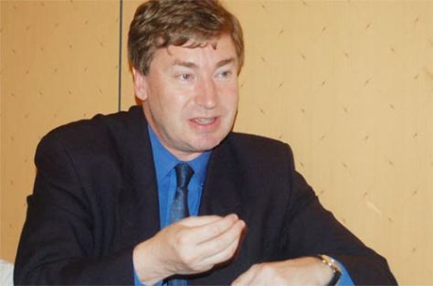 Tiếp tục giảm giá