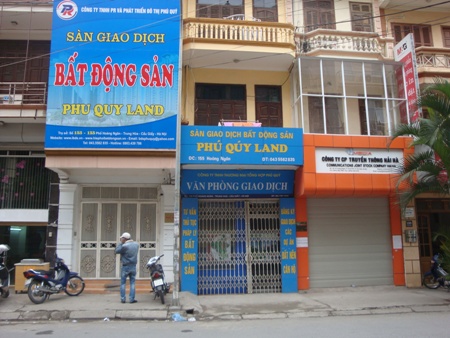 Sàn BĐS “cửa đóng then cài”, nghỉ Tết hết tháng Giêng