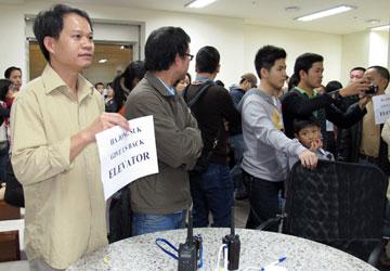 Nên đấu thầu giá dịch vụ nhà chung cư