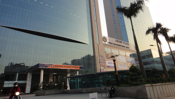 Nơi “ăn” không hết, chỗ tìm chẳng ra