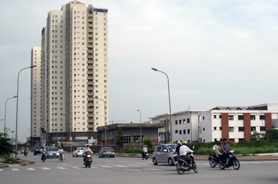 Siết tín dụng, các “ông lớn” bất động sản lên tiếng