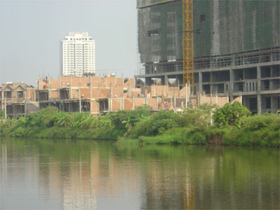 Công ty Sơn Tùng không đủ điều kiện để tham gia đầu tư xây dựng nhà ở 