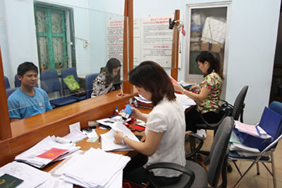 Chậm trễ cấp “sổ đỏ” tại quận Hoàng Mai: Nhiều bất cập từ phường đến quận