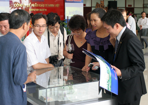 Bất động sản khát vốn 