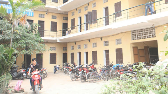 Nhà nhỏ, cũ đắt khách 