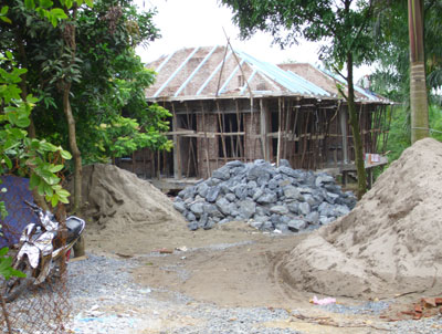 Xã Cổ Đông (Sơn Tây, Hà Nội): Đua nhau xây nhà trên đất nông nghiệp
