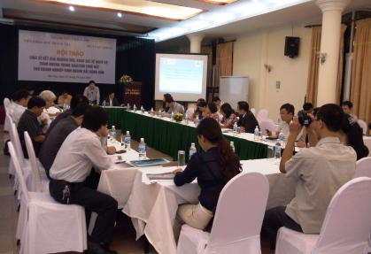 Hạn chế tham nhũng trong giao đất cho doanh nghiệp kinh doanh bất động sản