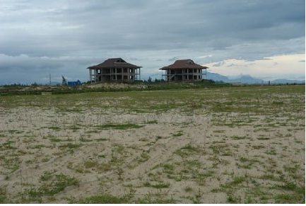 Hội An lấp biển làm du lịch? 