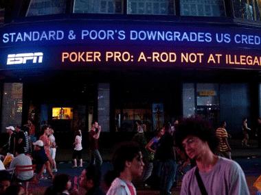 S&P hạ xếp hạng tín dụng các ngân hàng lớn của Mỹ