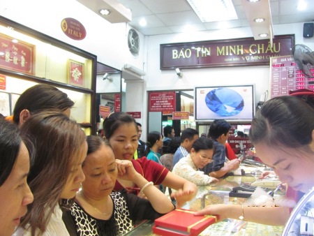 Bình ổn thị trường vàng thành công hay thất bại?