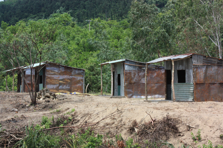 Sôi động xây nhà “chạy” giải toả