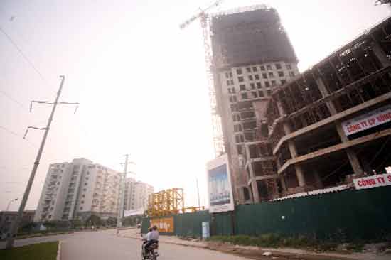Thị trường bất động sản : Quả bóng bơm căng