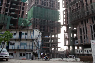 Giá bất động sản giảm tới 30%