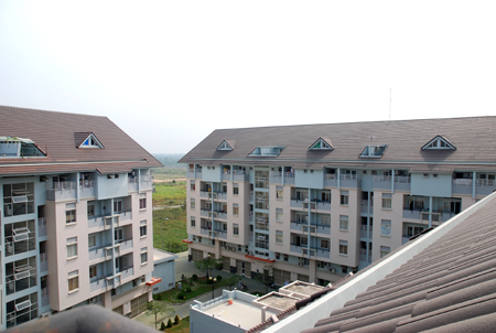 Thành phố Hồ Chí Minh: Người nghèo vẫn khó mua nhà