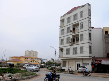 Nhà siêu mỏng, siêu méo tại Hà Nội: Hệ lụy của quy hoạch và cơ chế giải phóng mặt bằng