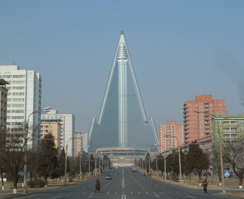 Triều Tiên sắp mở cửa khách sạn khổng lồ