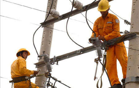 Thủ tướng yêu cầu các tập đoàn không đầu tư ngoài ngành