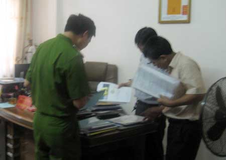 Những siêu lừa BĐS và hiệu ứng domino