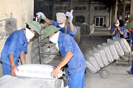 Sản xuất xi măng lao đao vì dự án BĐS đình trệ