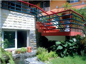 Không gian dạ cầu thang